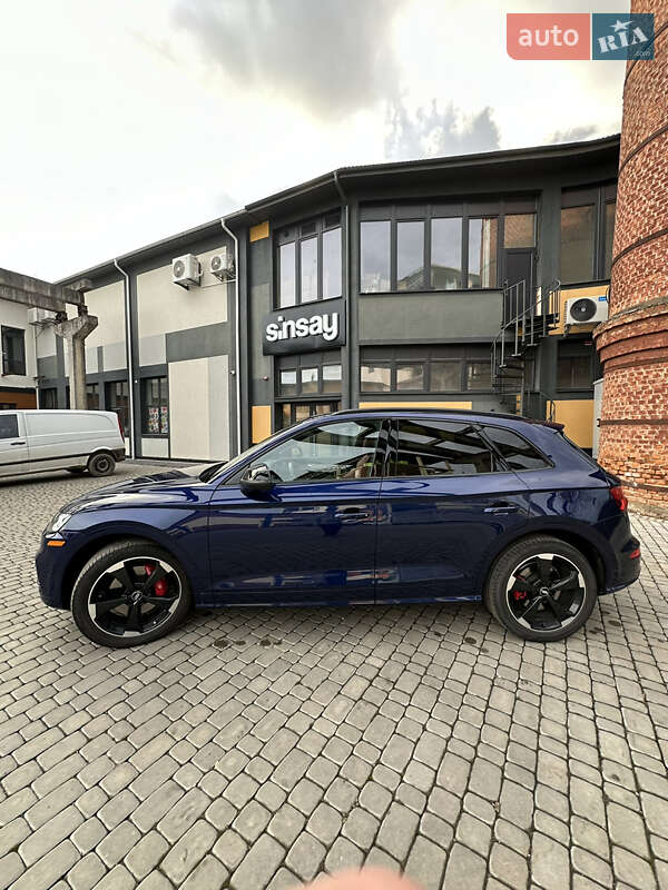 Внедорожник / Кроссовер Audi SQ5 2020 в Коломые
