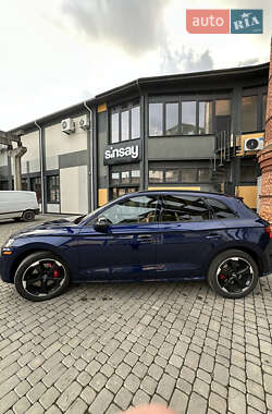 Внедорожник / Кроссовер Audi SQ5 2020 в 