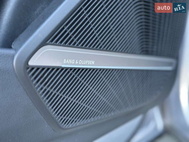 Внедорожник / Кроссовер Audi SQ5 2022 в Львове