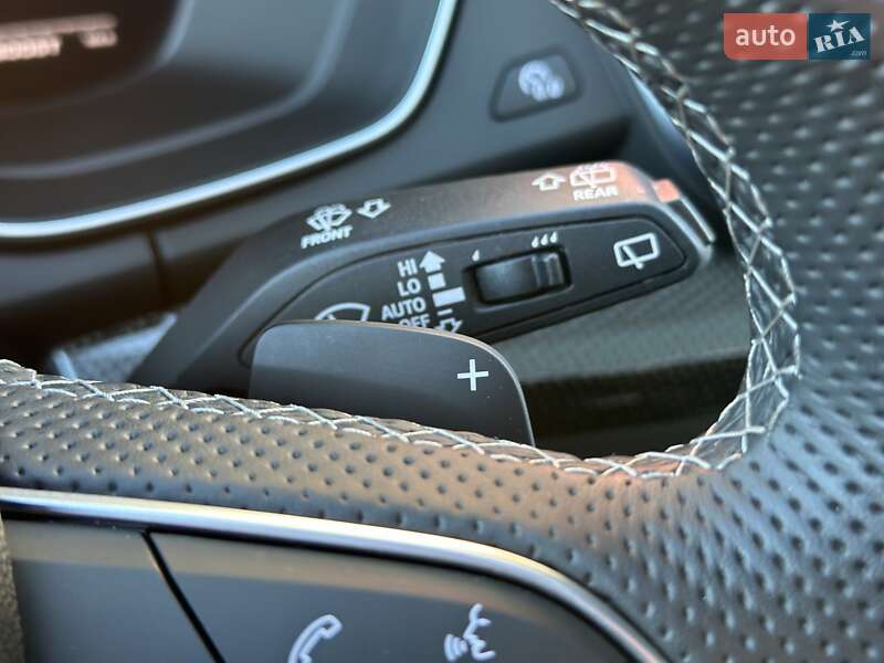 Внедорожник / Кроссовер Audi SQ5 2022 в Львове