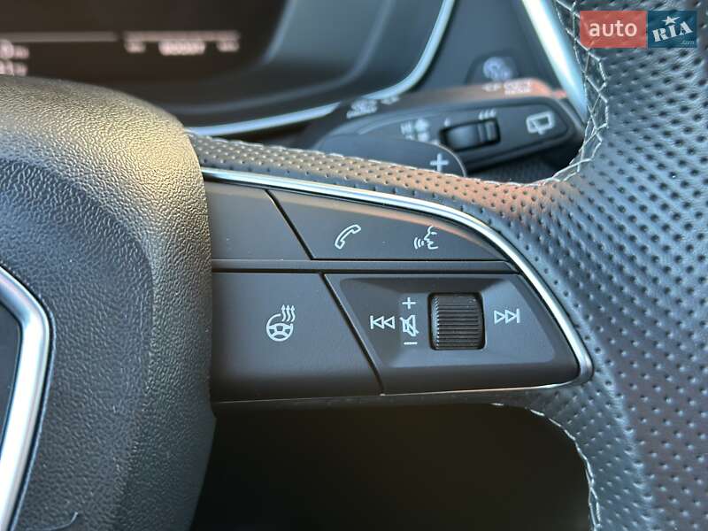Внедорожник / Кроссовер Audi SQ5 2022 в Львове