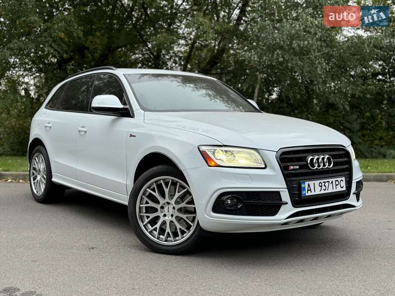 Внедорожник / Кроссовер Audi SQ5 2015 в Киеве