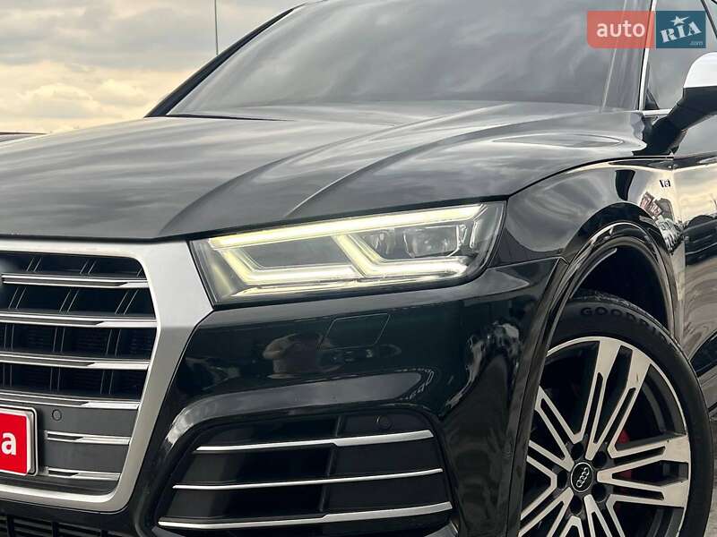 Внедорожник / Кроссовер Audi SQ5 2017 в Львове