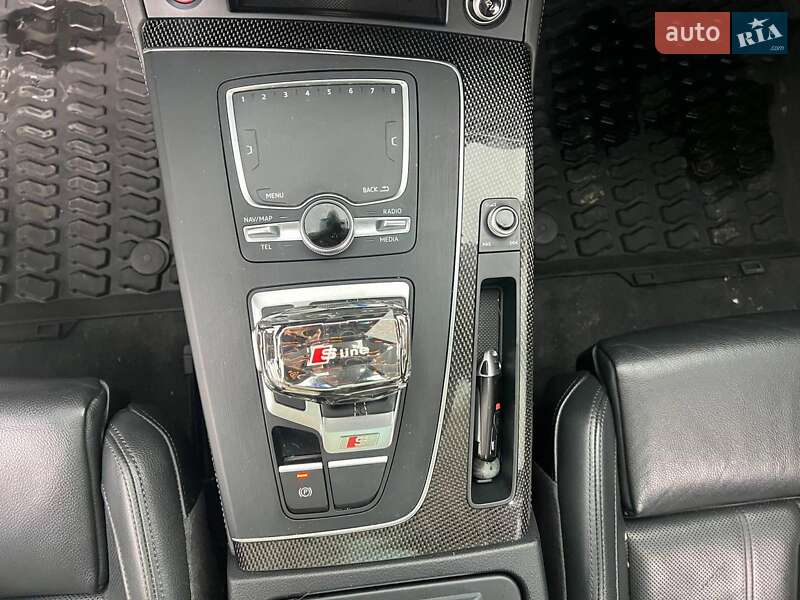 Внедорожник / Кроссовер Audi SQ5 2017 в Львове