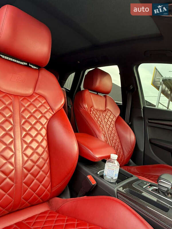Внедорожник / Кроссовер Audi SQ5 2019 в Львове