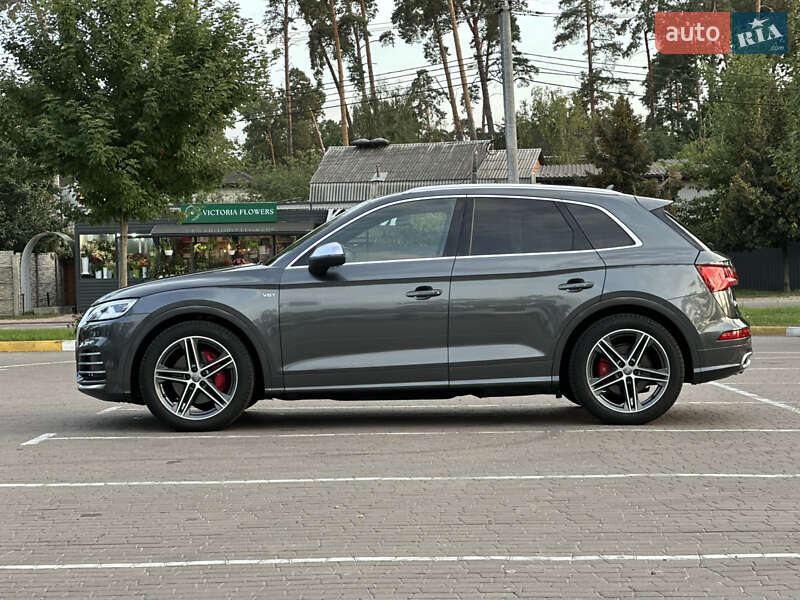 Внедорожник / Кроссовер Audi SQ5 2017 в Киеве