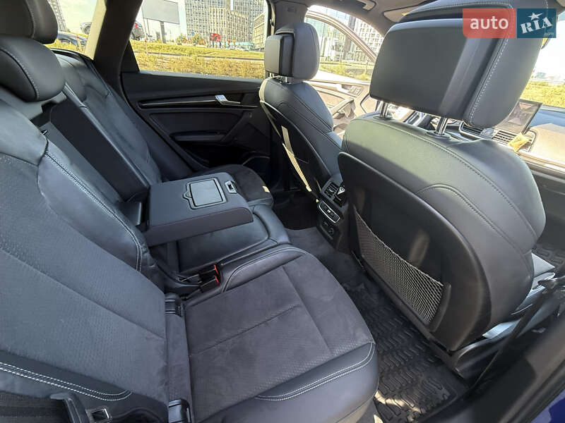 Внедорожник / Кроссовер Audi SQ5 2021 в Киеве фото 25 Внедорожник / Кроссовер Audi SQ5 2021 в Киеве