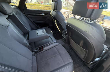 Внедорожник / Кроссовер Audi SQ5 2021 в 