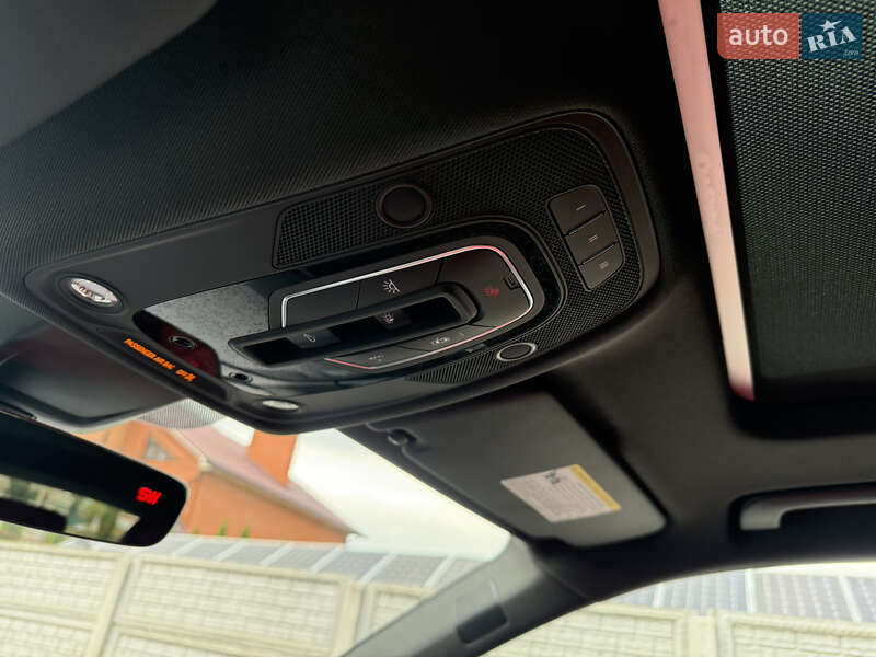 Позашляховик / Кросовер Audi SQ5 2019 в Києві