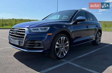 Внедорожник / Кроссовер Audi SQ5 2017 в 
