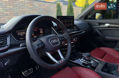 Внедорожник / Кроссовер Audi SQ5 2023 в 