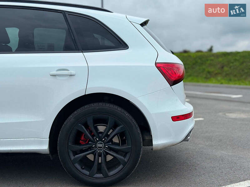 Позашляховик / Кросовер Audi SQ5 2014 в Львові