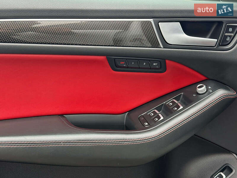 Позашляховик / Кросовер Audi SQ5 2014 в Львові