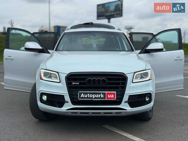 Позашляховик / Кросовер Audi SQ5 2014 в Львові