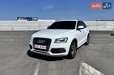 Внедорожник / Кроссовер Audi SQ5 2014 в 