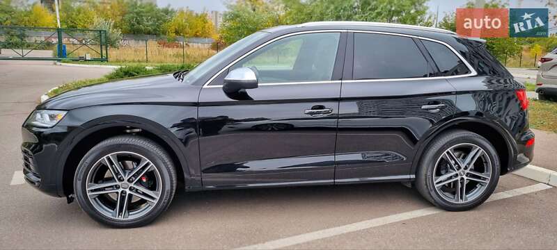Позашляховик / Кросовер Audi SQ5 2017 в Харкові