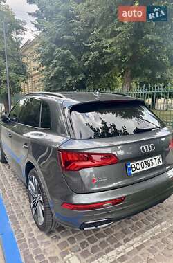 Внедорожник / Кроссовер Audi SQ5 2019 в 