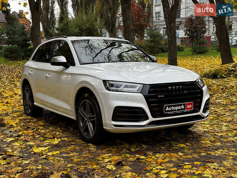 Внедорожник / Кроссовер Audi SQ5 2019 в Киеве