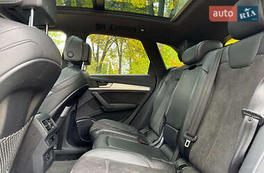 Позашляховик / Кросовер Audi SQ5 2019 в  фото 27 Позашляховик / Кросовер Audi SQ5 2019 в