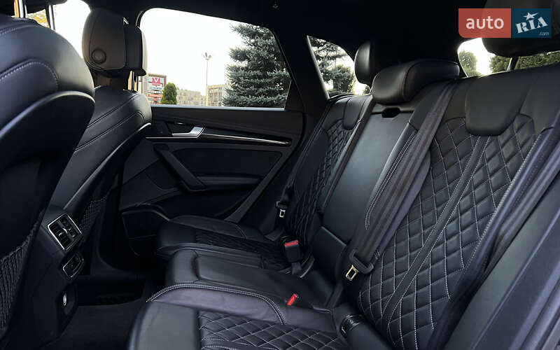 Позашляховик / Кросовер Audi SQ5 2018 в Львові фото 29 Позашляховик / Кросовер Audi SQ5 2018 в Львові