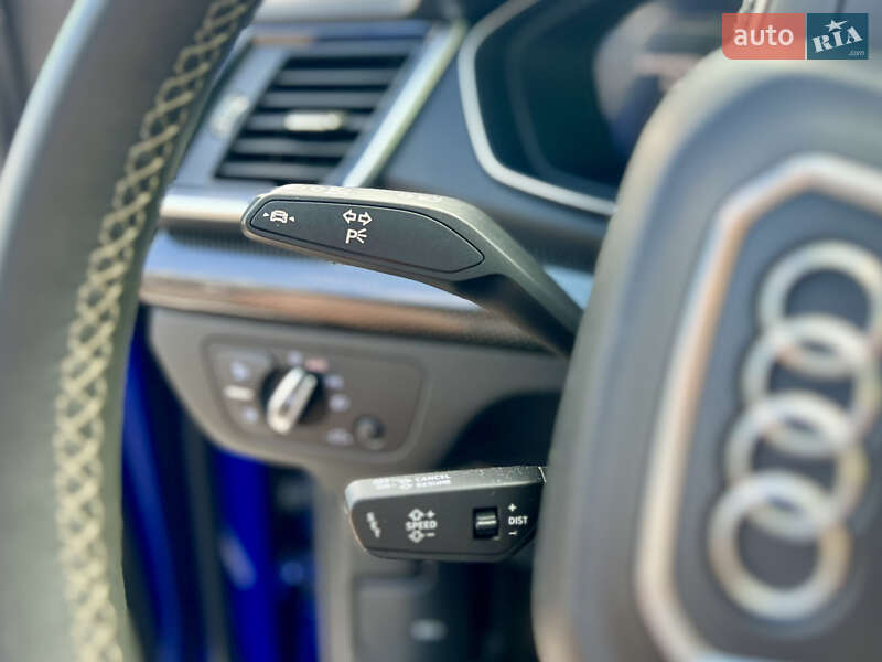 Внедорожник / Кроссовер Audi SQ5 2021 в Киеве