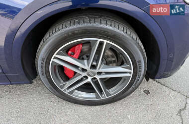 Позашляховик / Кросовер Audi SQ5 2020 в  фото 10 Позашляховик / Кросовер Audi SQ5 2020 в