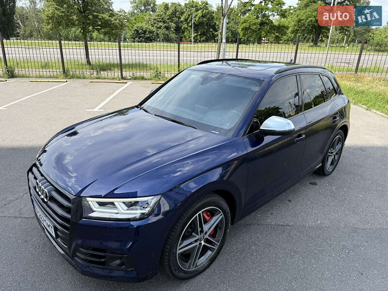 Позашляховик / Кросовер Audi SQ5 2020 в Києві фото 13 Позашляховик / Кросовер Audi SQ5 2020 в Києві