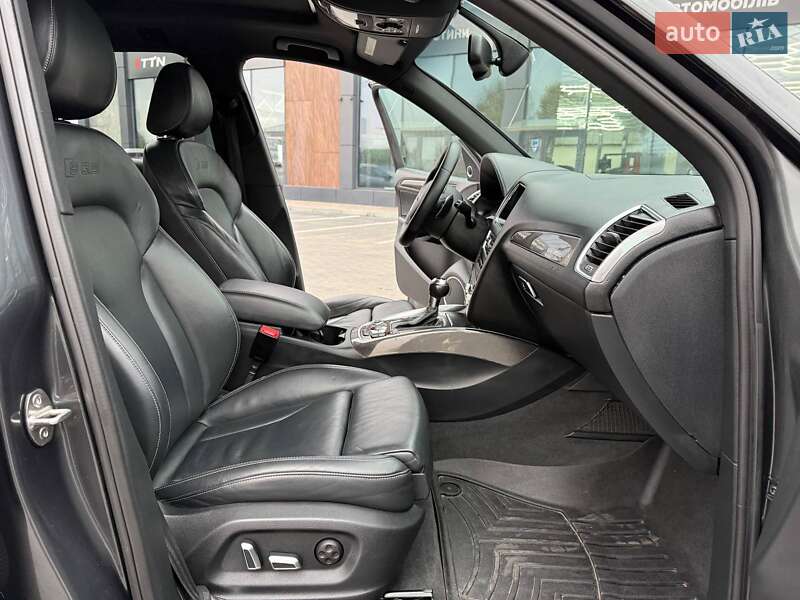Позашляховик / Кросовер Audi SQ5 2015 в Києві фото 10 Позашляховик / Кросовер Audi SQ5 2015 в Києві