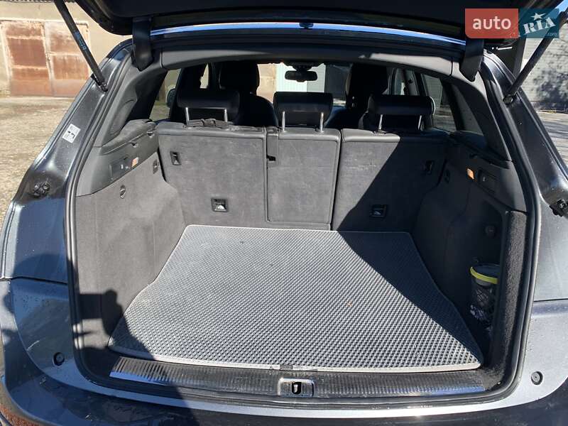 Внедорожник / Кроссовер Audi SQ5 2015 в Черновцах фото 26 Внедорожник / Кроссовер Audi SQ5 2015 в Черновцах