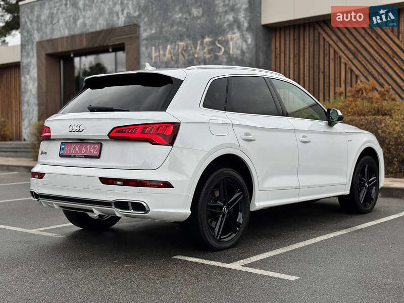 Позашляховик / Кросовер Audi SQ5 2018 в Києві фото 20 Позашляховик / Кросовер Audi SQ5 2018 в Києві