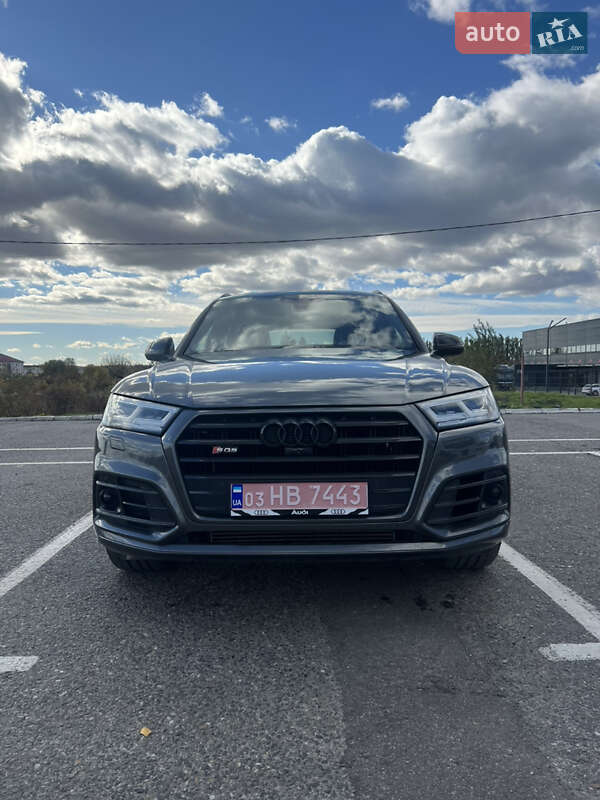 Внедорожник / Кроссовер Audi SQ5 2017 в Черновцах