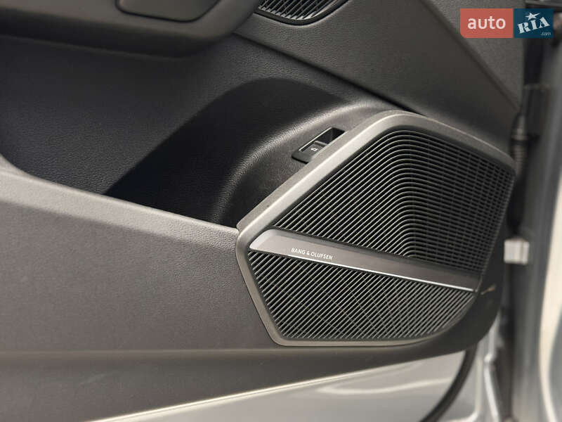 Позашляховик / Кросовер Audi SQ5 2017 в Львові фото 21 Позашляховик / Кросовер Audi SQ5 2017 в Львові