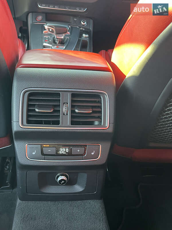 Позашляховик / Кросовер Audi SQ5 2018 в Києві фото 33 Позашляховик / Кросовер Audi SQ5 2018 в Києві