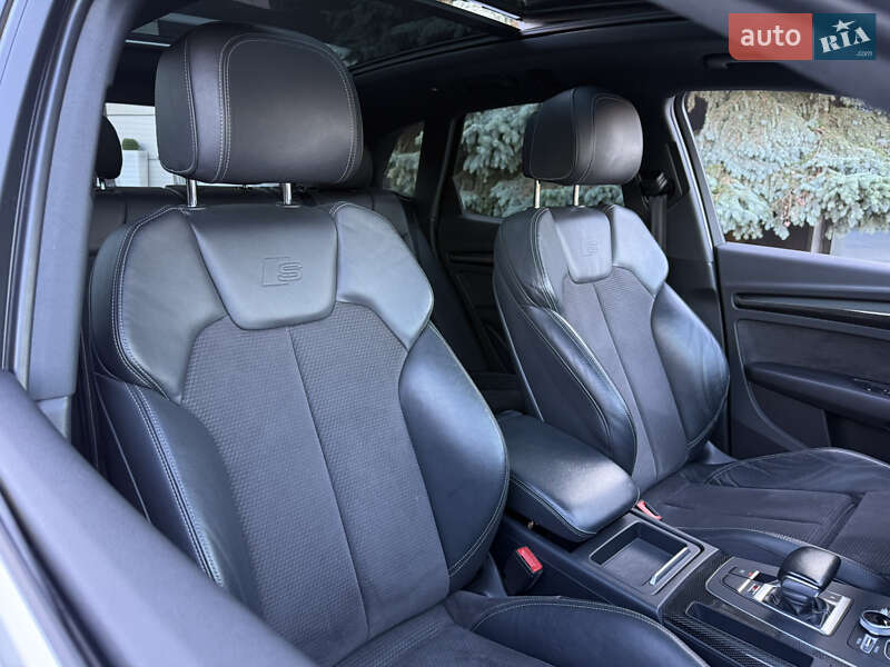 Внедорожник / Кроссовер Audi SQ5 2017 в Тернополе