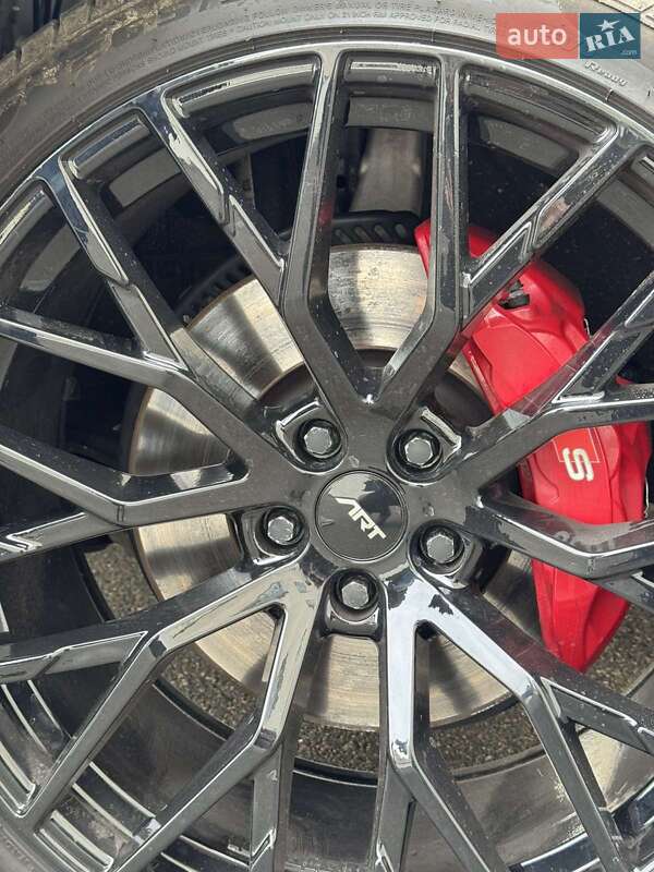 Позашляховик / Кросовер Audi SQ5 2018 в Києві фото 10 Позашляховик / Кросовер Audi SQ5 2018 в Києві