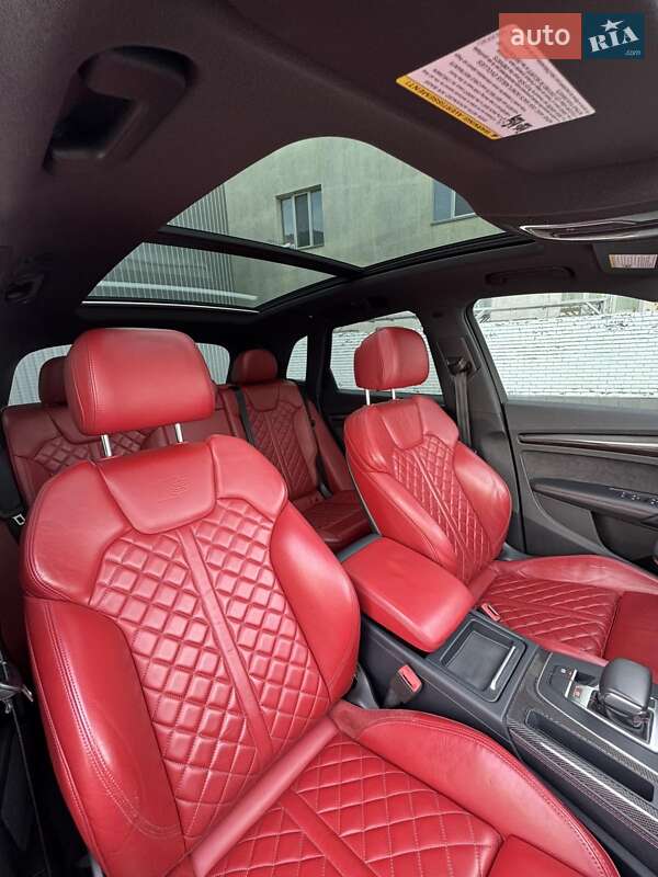Позашляховик / Кросовер Audi SQ5 2018 в Києві фото 16 Позашляховик / Кросовер Audi SQ5 2018 в Києві