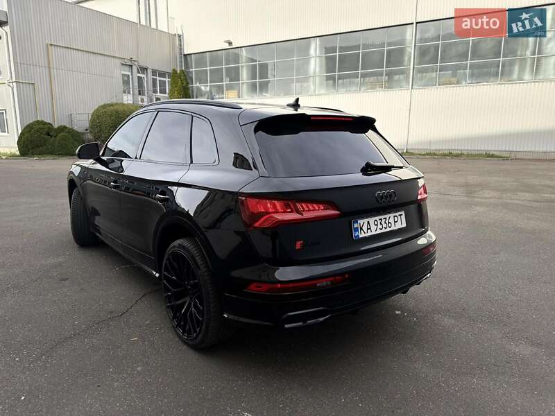 Позашляховик / Кросовер Audi SQ5 2018 в Києві фото 6 Позашляховик / Кросовер Audi SQ5 2018 в Києві
