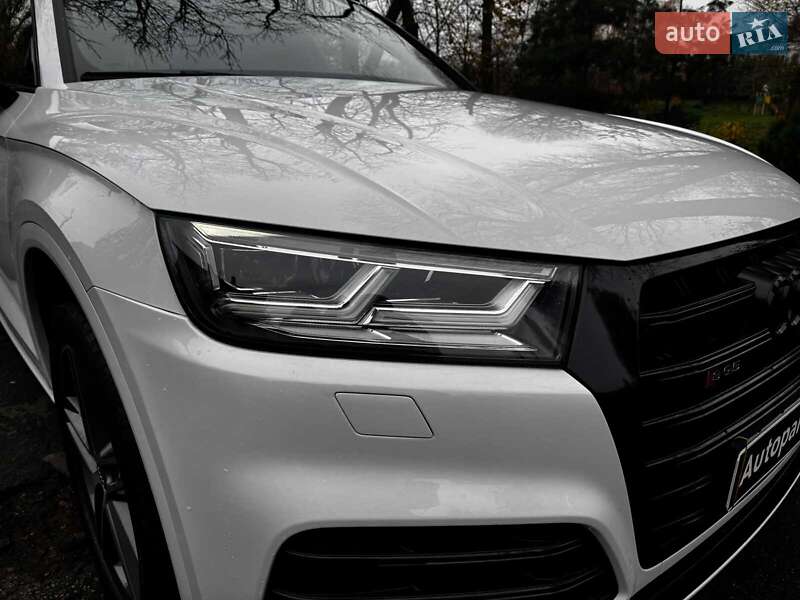 Позашляховик / Кросовер Audi SQ5 2019 в Києві фото 4 Позашляховик / Кросовер Audi SQ5 2019 в Києві