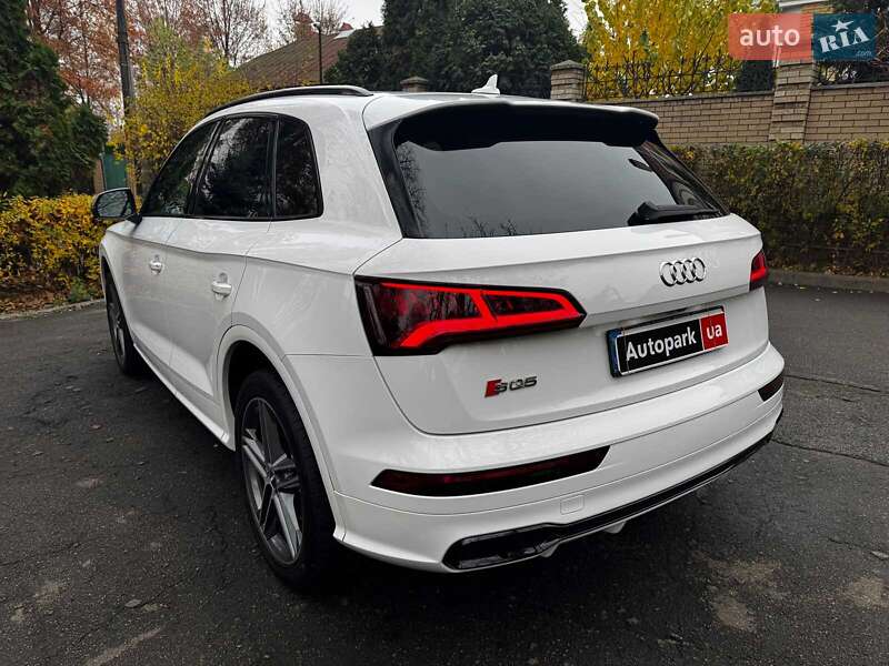 Позашляховик / Кросовер Audi SQ5 2019 в Києві фото 9 Позашляховик / Кросовер Audi SQ5 2019 в Києві
