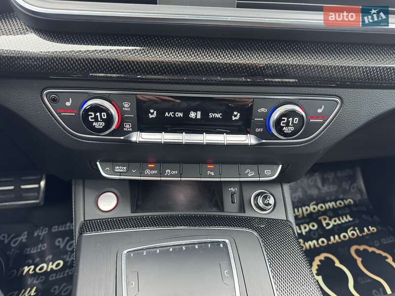 Позашляховик / Кросовер Audi SQ5 2019 в Тернополі