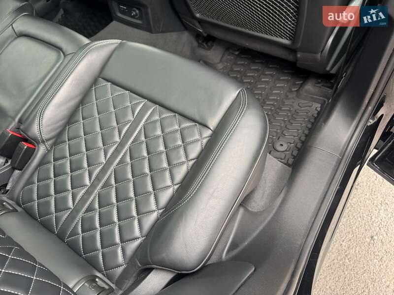 Позашляховик / Кросовер Audi SQ5 2019 в Тернополі