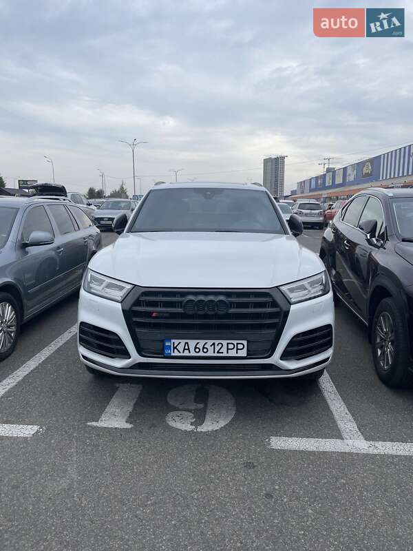 Внедорожник / Кроссовер Audi SQ5 2018 в Киеве фото 14 Внедорожник / Кроссовер Audi SQ5 2018 в Киеве