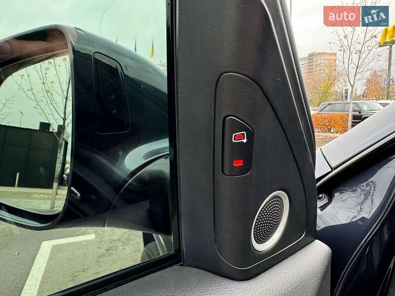 Позашляховик / Кросовер Audi SQ5 2015 в Києві