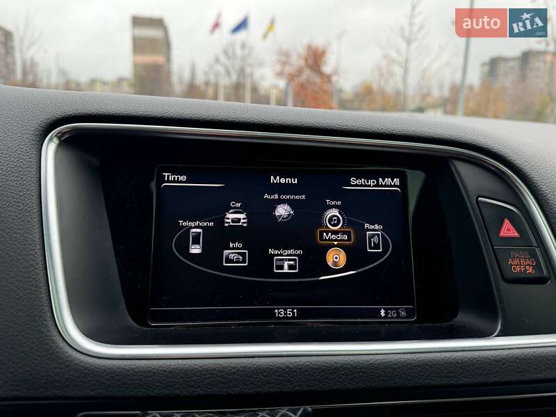 Позашляховик / Кросовер Audi SQ5 2015 в Києві