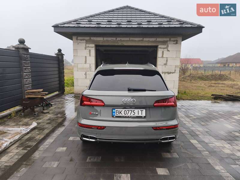 Позашляховик / Кросовер Audi SQ5 2018 в Рівному фото 5 Позашляховик / Кросовер Audi SQ5 2018 в Рівному