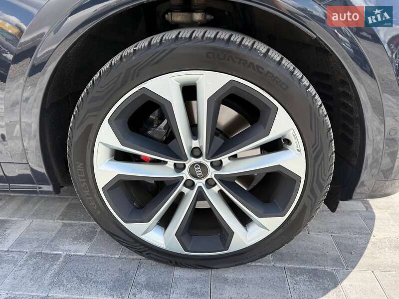Внедорожник / Кроссовер Audi SQ5 2019 в Днепре фото 39 Внедорожник / Кроссовер Audi SQ5 2019 в Днепре