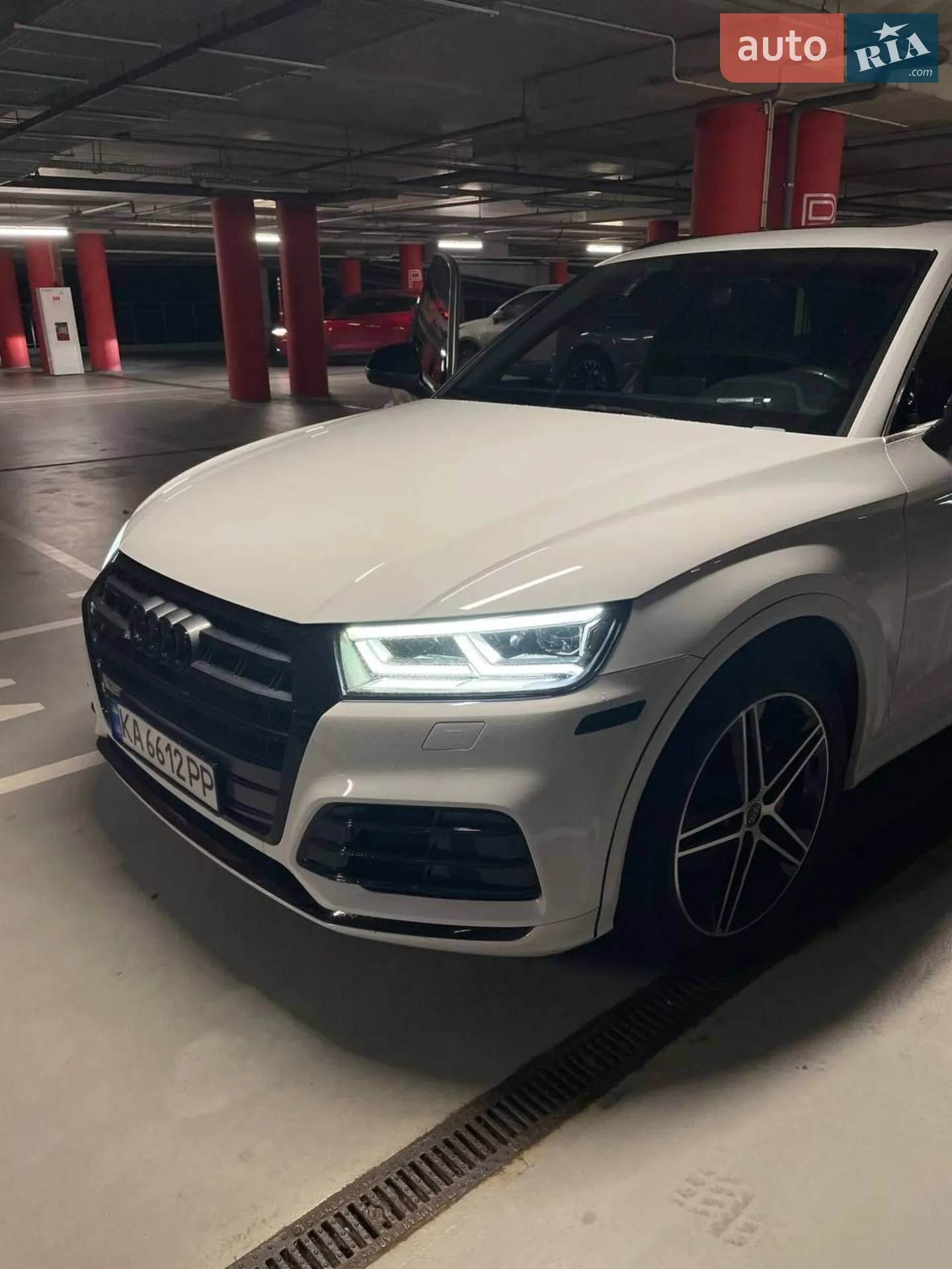 2018 Audi SQ5 - мініатюра 8