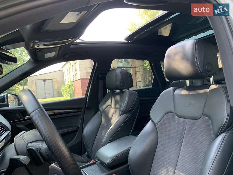 Позашляховик / Кросовер Audi SQ5 2018 в Києві