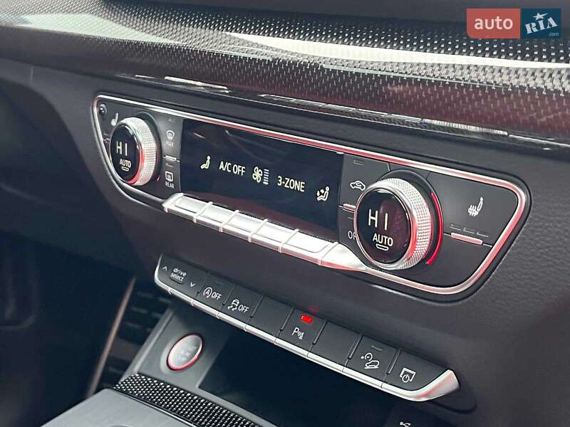 Позашляховик / Кросовер Audi SQ5 2018 в Києві фото 23 Позашляховик / Кросовер Audi SQ5 2018 в Києві