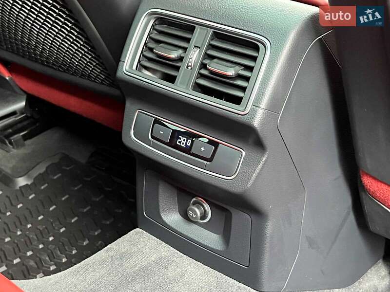 Позашляховик / Кросовер Audi SQ5 2018 в Києві фото 28 Позашляховик / Кросовер Audi SQ5 2018 в Києві